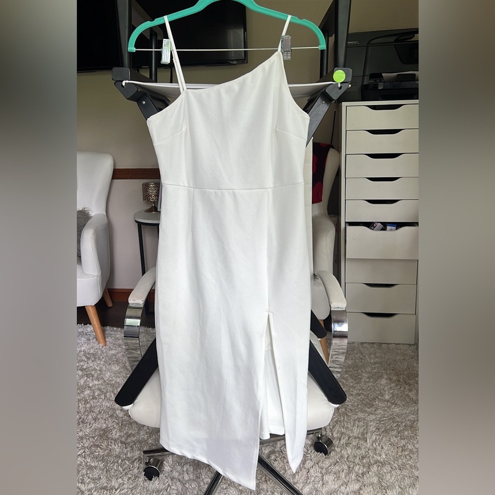 Just Quella white formal dress small